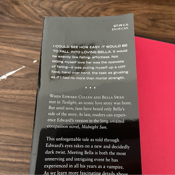 Midnight Sun by Stephanie Meyer - Picture 2 of 4